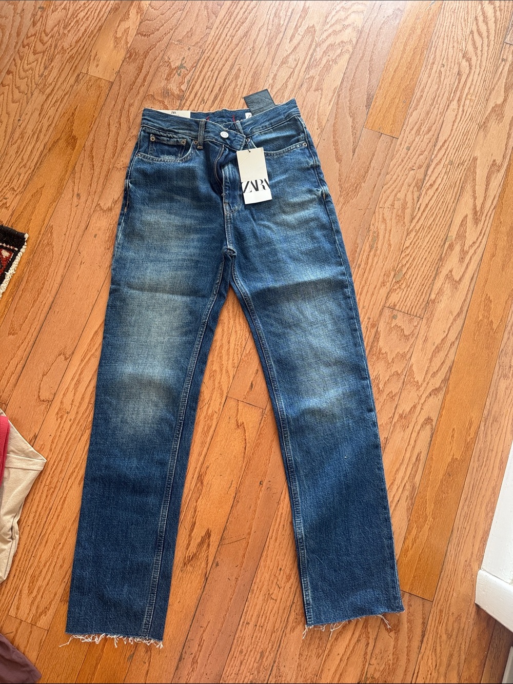Zara Women's Blue Straight-Leg Jeans